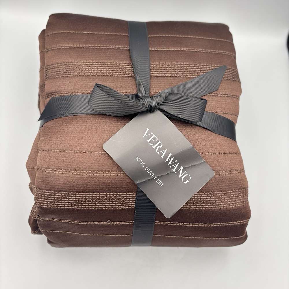 NWT Vera Wang Illusion Lines Solid KING Duvet & Shams Set (2 Shams + Duvet)